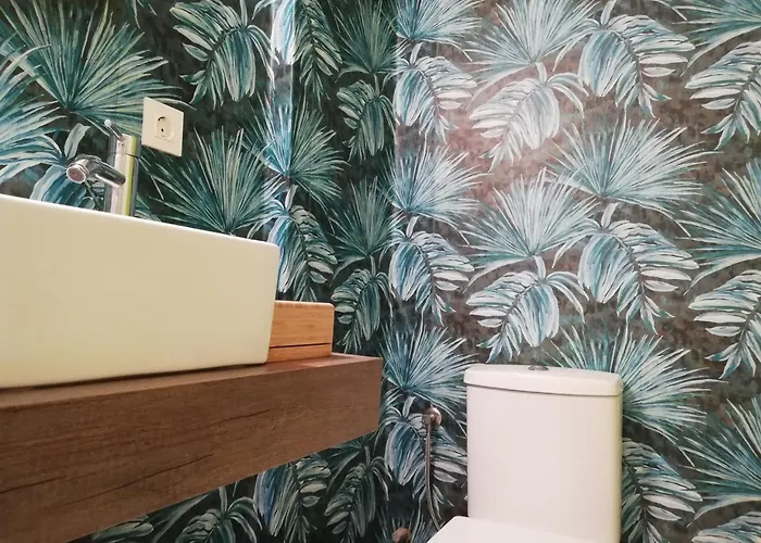 Cactus Salinas Hotel